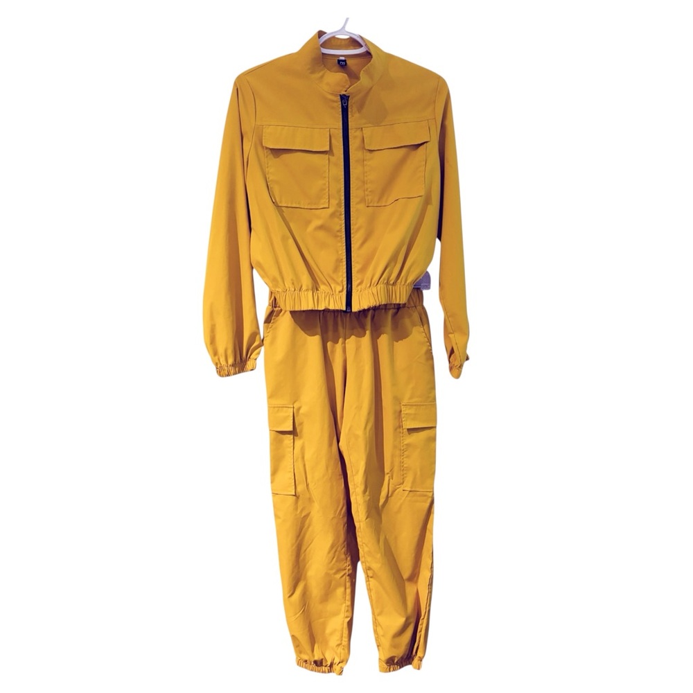 💛CBR Yellow Utility 2 pieces with Elastic Waist SMALL GREAT CONDITION🧡
